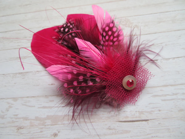 Betsy Button Hair Clip