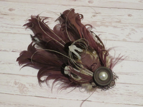 Betsy Button Hair Clip
