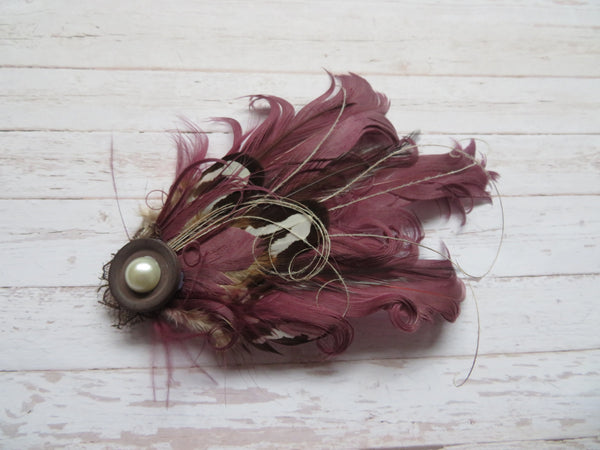 Betsy Button Hair Clip