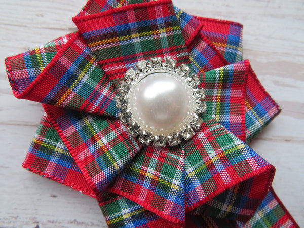 Royal Stewart Tartan Ruffle & Pearl Brooch