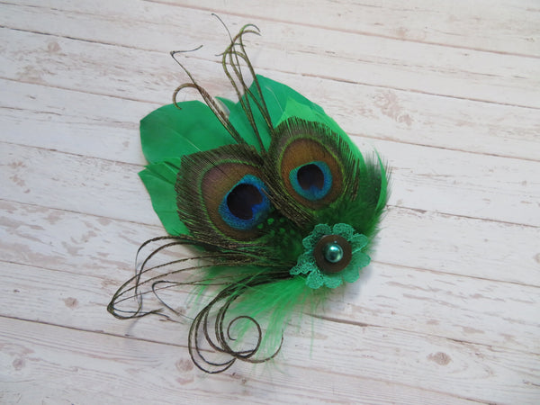 Betsy Button Hair Clip