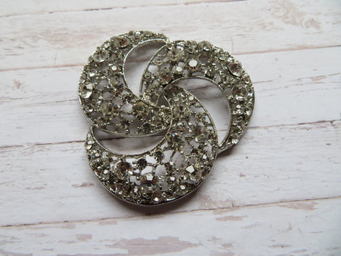 Swirl Diamante Brooch Embellishment