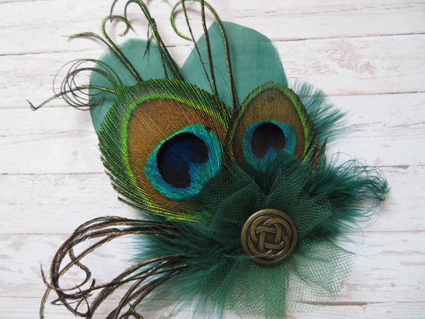 Betsy Button Hair Clip