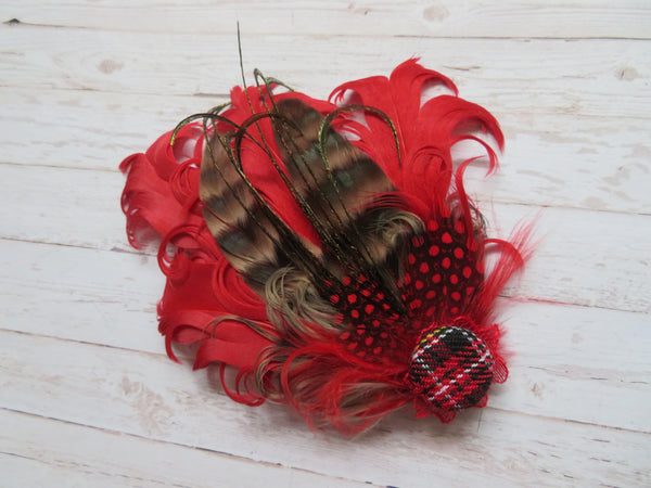 Betsy Button Hair Clip