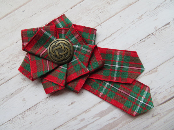 MacGregor Tartan Ruffle Brooch