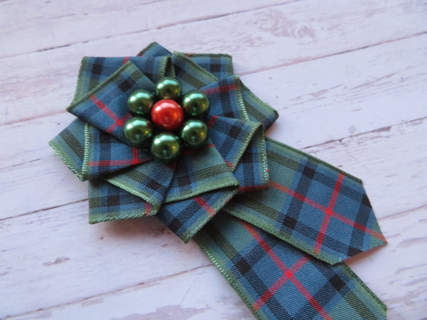 Flower of Scotland Tartan Ruffle & Pearl Brooch