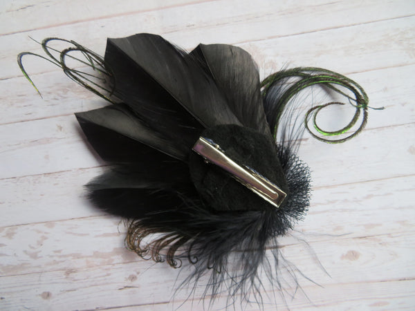 Black Little Witchy Clip