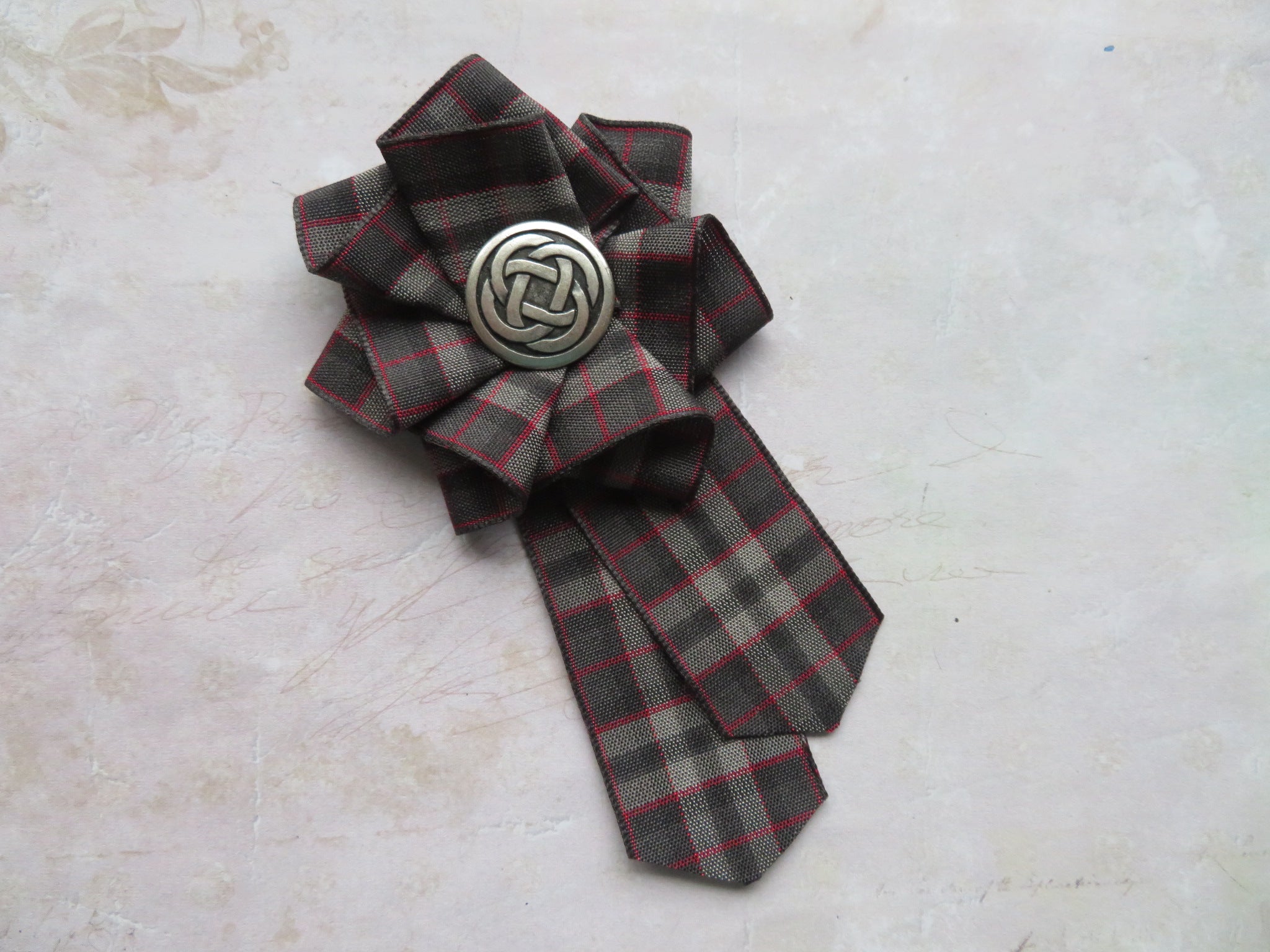 Silver Pride of Scotland Tartan Brooch