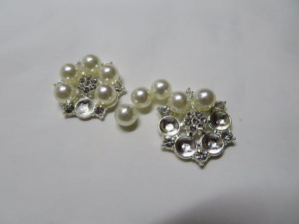 Destash of Broken Brooches and Earrings Silver Tone Joblot