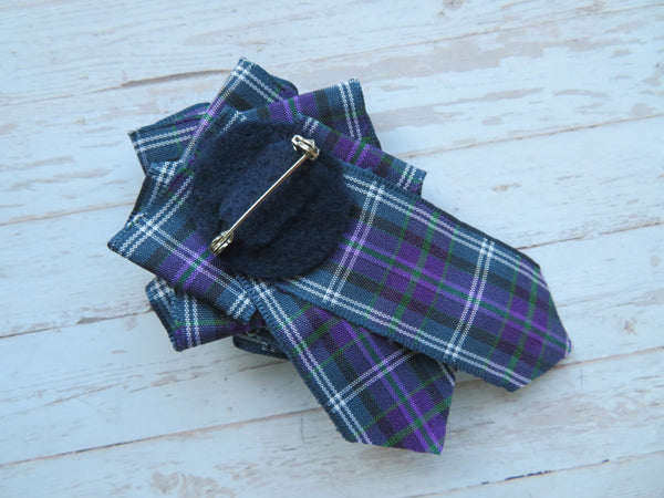 Pride of Bannockburn Tartan Ruffle Brooch