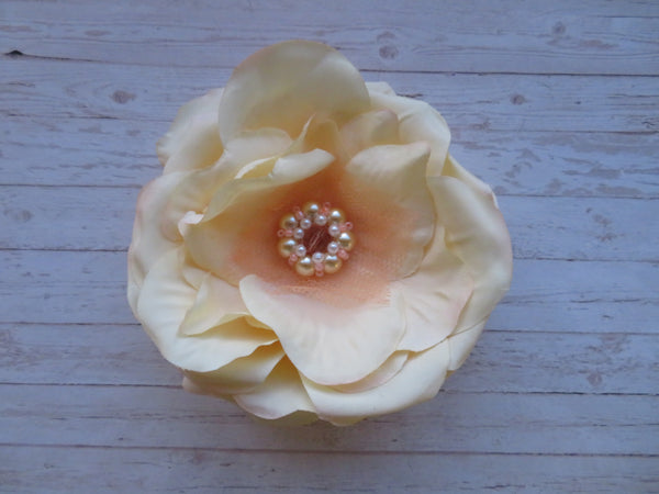 Creamy Apricot Rose Penny Blossom Hair Clip