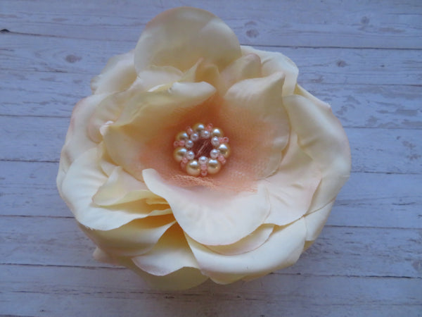 Creamy Apricot Rose Penny Blossom Hair Clip