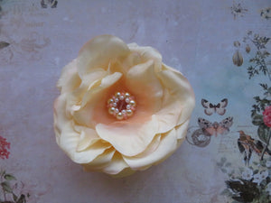 Creamy Apricot Rose Penny Blossom Hair Clip