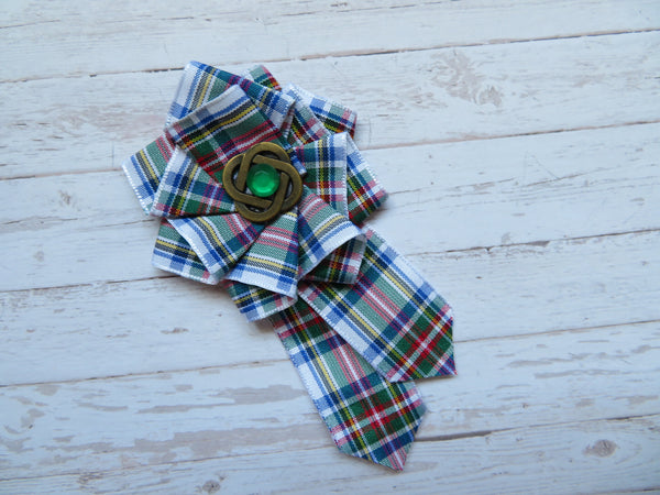 Dress Stewart Tartan Ruffle Brooch