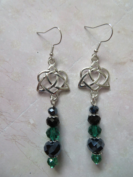 Highland Whispers Triquetra Knot Earrings