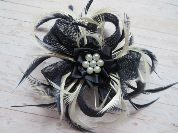 Navy & Ivory Mini Lily