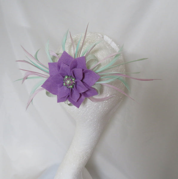 Pale Mint Green and Lavender Phoebe