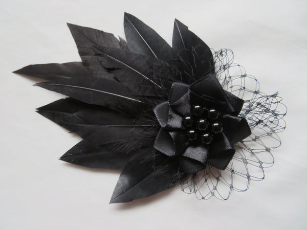 Black Olivia Hair Clip