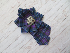 Large Pride of Scotland Celtic Brooch