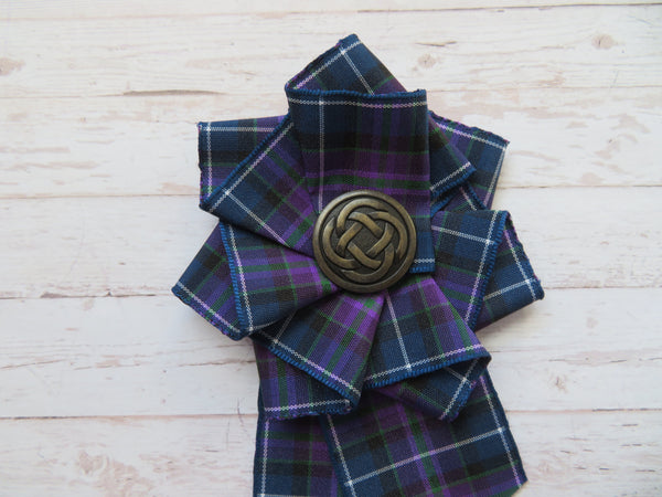 Large Pride of Scotland Celtic Brooch