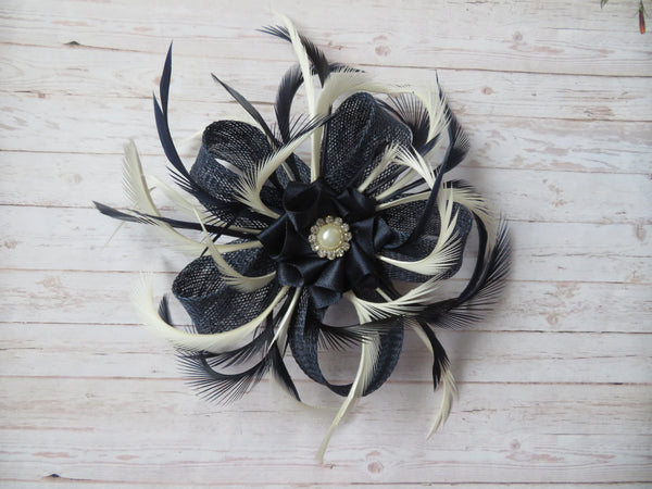 Navy & Ivory Mini Lily