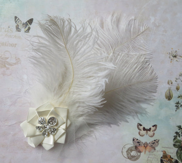 Ivory White Austen Feather Clip