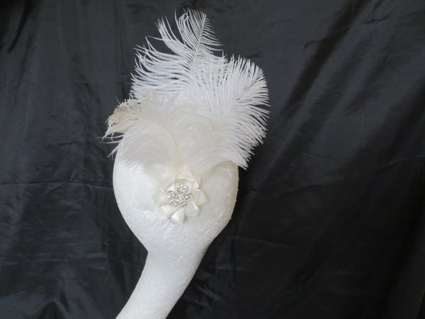 Ivory White Austen Feather Clip