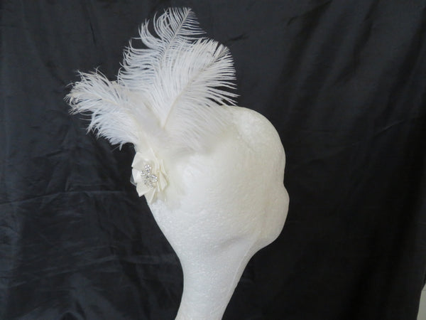 Ivory White Austen Feather Clip