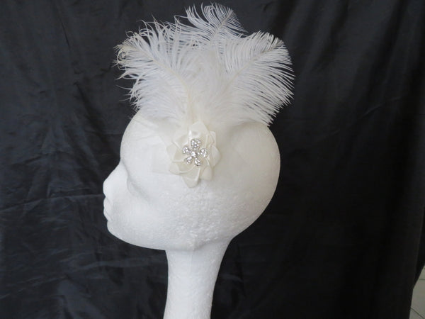 Ivory White Austen Feather Clip