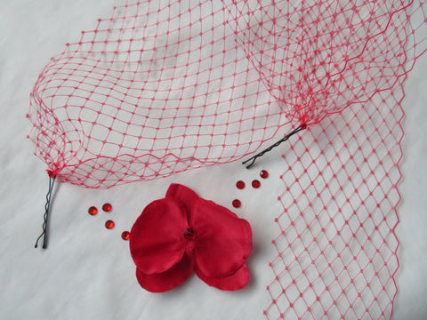 Red Narrow Bandeau Eye Veil