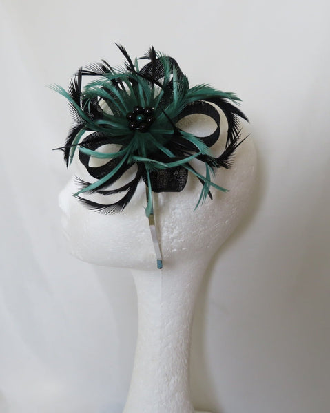 Black and Light Bottle Green Mini Lily