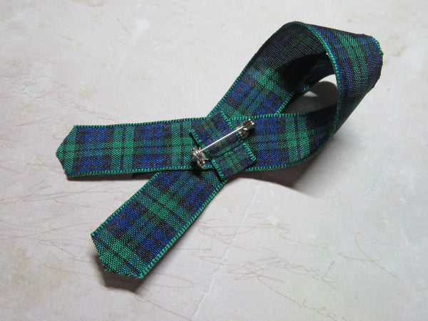 Black Watch Ribbon Loop Pin