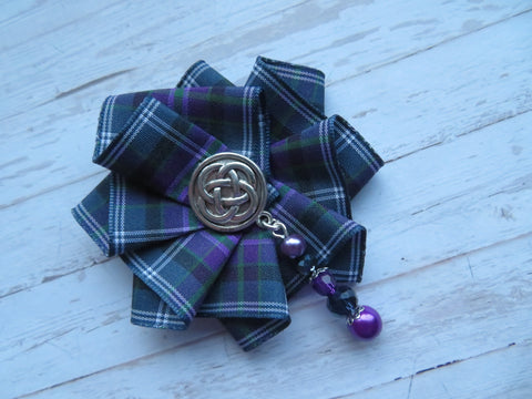 Pride of Bannockburn Tartan Beaded Rosette Brooch