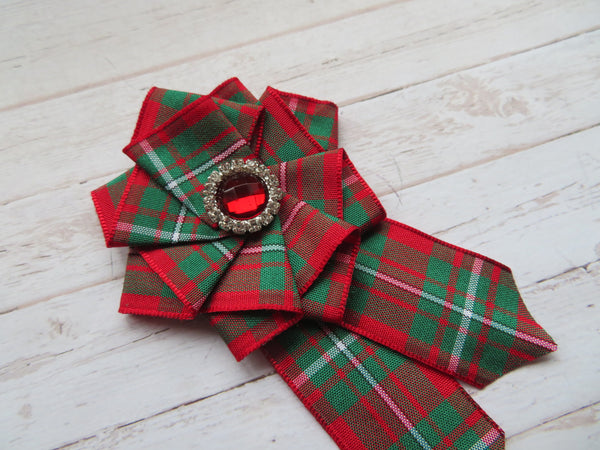 MacGregor Tartan Crystal Ruffle Brooch