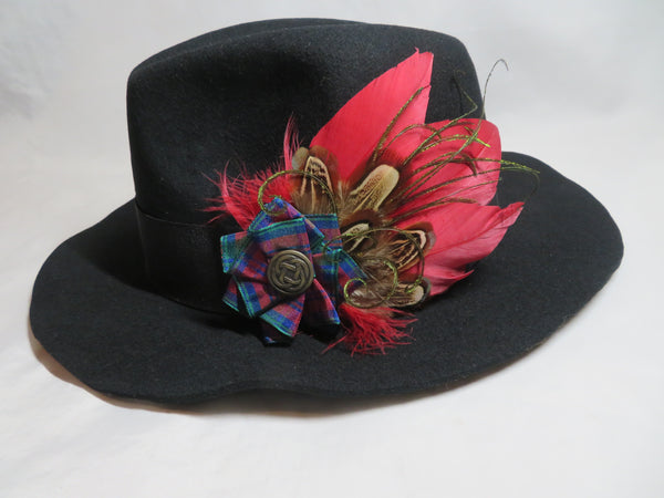 Cranberry Lindsay Tartan Hat Clip