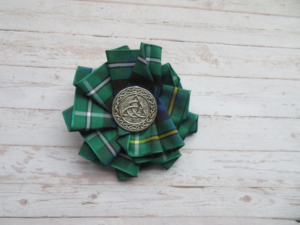 Campbell Tartan Celtic Ruffle Brooch