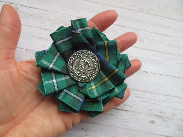 Campbell Tartan Celtic Ruffle Brooch