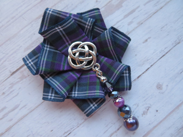 Pride of Bannockburn Beaded Brooch