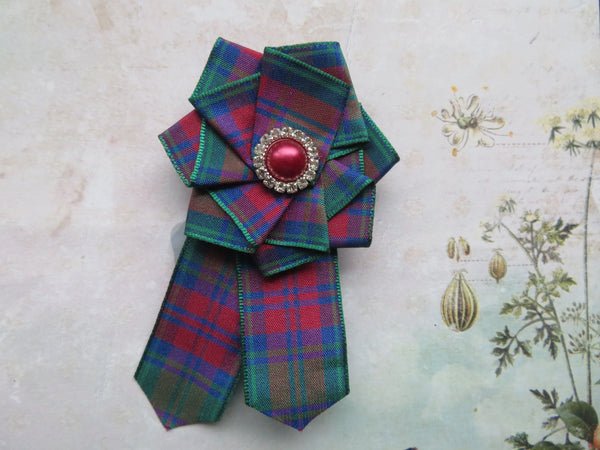 Lindsay Tartan Ruffle Brooch