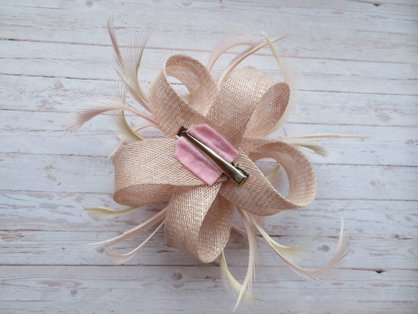 Pale Pink and Oatmeal Cream Mini Lily Fascinator