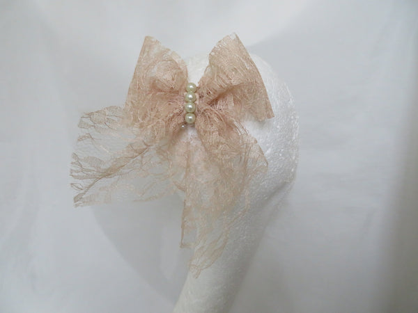 Beige Lace & Pearl Hair Bow