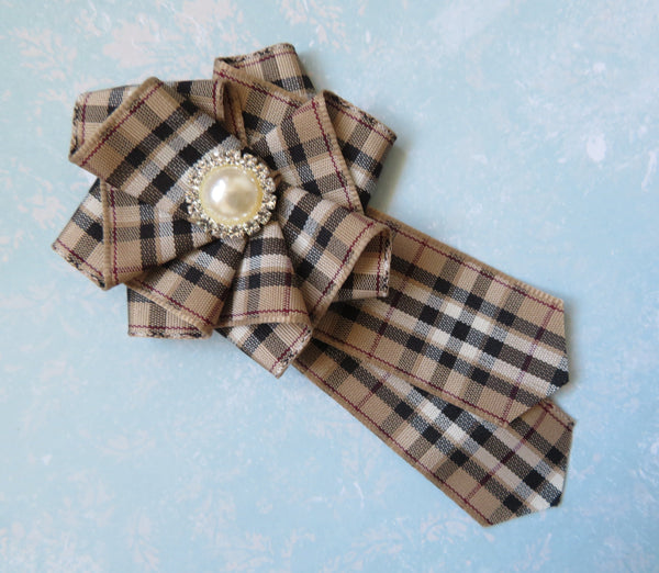 Gold Pride of Scotland Tartan Brooch