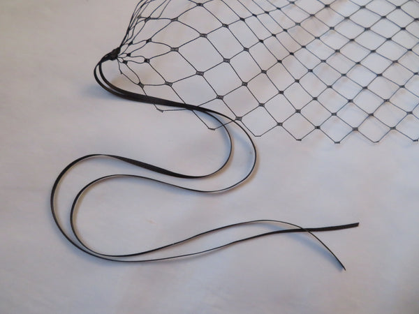 Black Merry Widow Ribbon Tie Veil