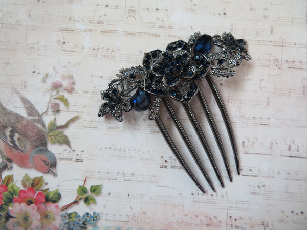 Midnight Bloom Jewelled Claw Comb