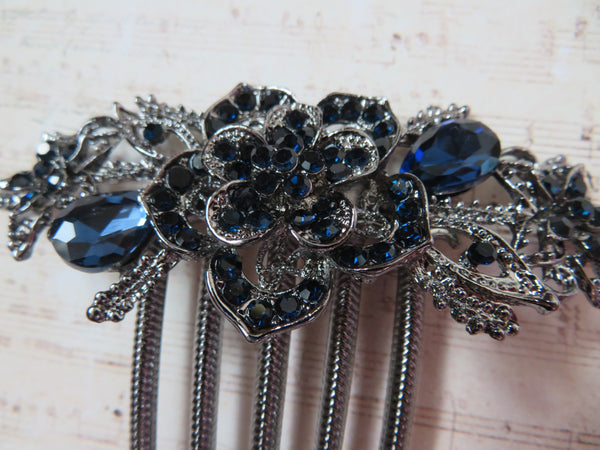 Midnight Bloom Jewelled Claw Comb