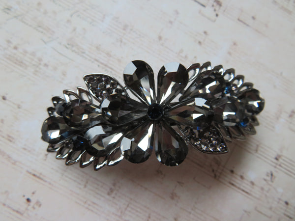 Daisy Crystal Hair Clip