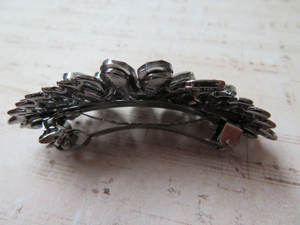 Daisy Crystal Hair Clip