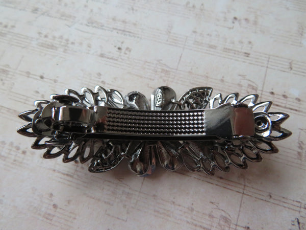 Daisy Crystal Hair Clip