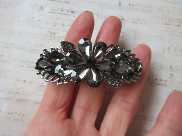 Daisy Crystal Hair Clip