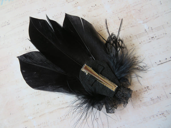 Black Feather Whisper Hair Clip